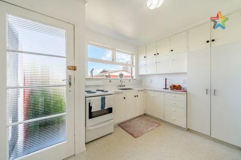 Photo of property in 33a Percy Cameron Street, Avalon, Lower Hutt, 5011