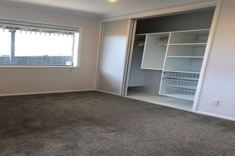 Photo of property in 2/42 Aberdeen Road, Campbells Bay, Auckland, 0620
