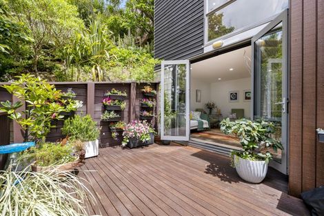 Photo of property in 37f Ngaio Road, Kelburn, Wellington, 6012