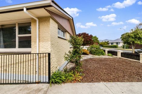 Photo of property in 15 Arran Crescent, Woolston, Christchurch, 8062