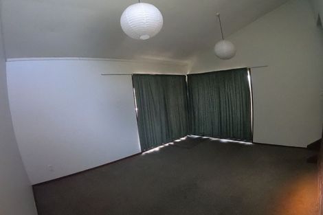 Photo of property in 32 Highbury Road, Highbury, Wellington, 6012