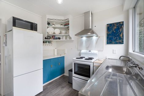 Photo of property in 1/377 Main Road, Tawa, Wellington, 5028