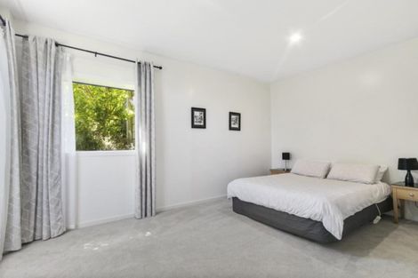 Photo of property in 93 Viewmont Drive, Harbour View, Lower Hutt, 5010