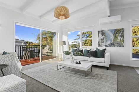 Photo of property in 1/237 Rangatira Road, Beach Haven, Auckland, 0626