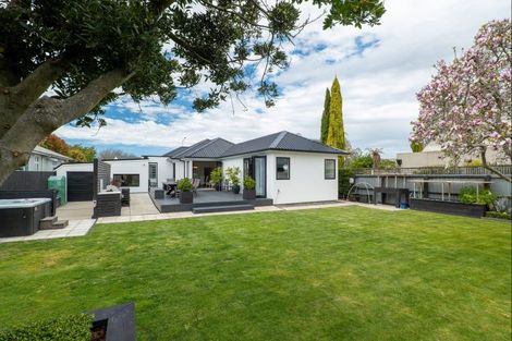 Photo of property in 269 Ilam Road, Burnside, Christchurch, 8053