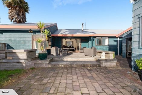 Photo of property in 75 Dickson Road, Papamoa Beach, Papamoa, 3118