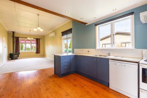 Photo of property in 41 Ross Street, Woodville, 4920