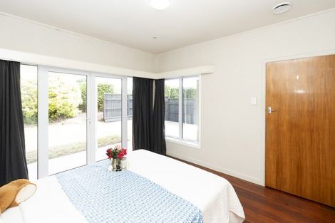 Photo of property in 11 Forest Lake Road, Forest Lake, Hamilton, 3200