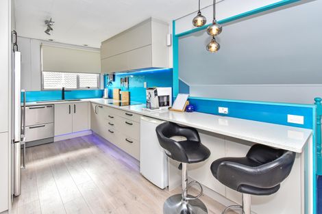 Photo of property in 1/12 Zurich Place, Weymouth, Auckland, 2103