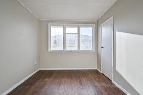 Photo of property in 35 Peterhead Avenue, Flaxmere, Hastings, 4120