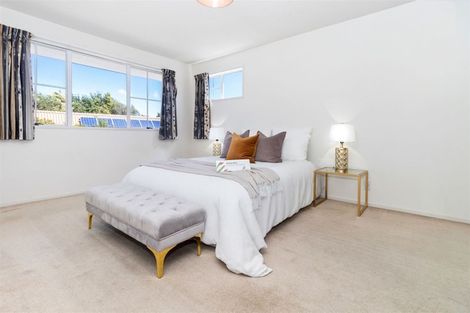 Photo of property in 2/23 Montclare Avenue, Ilam, Christchurch, 8041