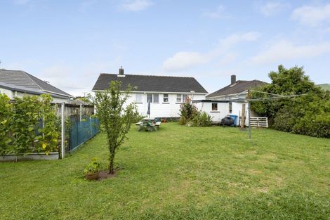 Photo of property in 281 South Road, Hawera, 4610