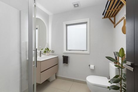 Photo of property in 405b Karori Road, Karori, Wellington, 6012