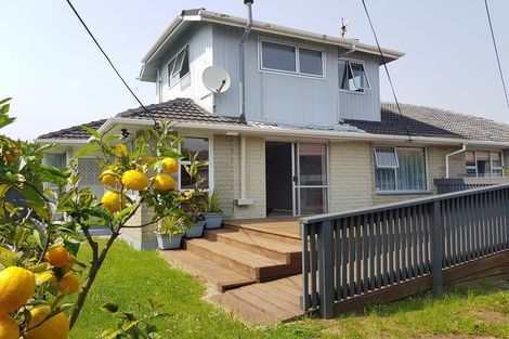 Photo of property in 20 Holyoake Crescent, Avalon, Lower Hutt, 5011