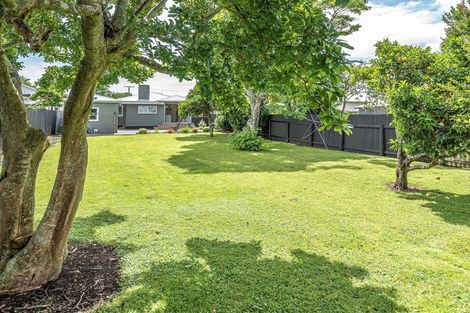 Photo of property in 27 Lewis Avenue, Aramoho, Whanganui, 4500