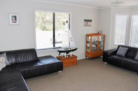 Photo of property in 3 Arawa Lane, Whitianga, 3510