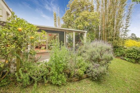 Photo of property in 2/93 Woodglen Road, Glen Eden, Auckland, 0602