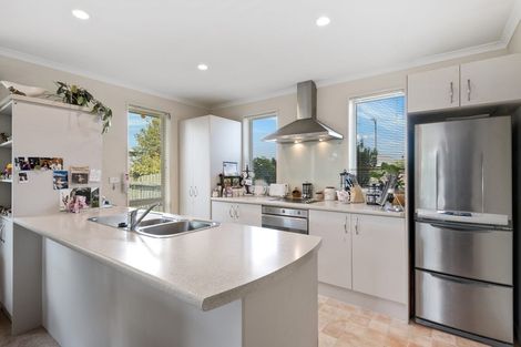 Photo of property in 106 Rolleston Drive, Rolleston, 7614