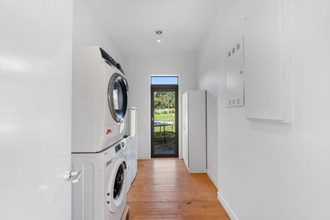 Photo of property in 121a Pomona Road, Kumeu, 0891