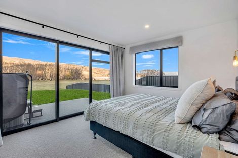 Photo of property in 14 Arion Court, Mount Pisa, Cromwell, 9383