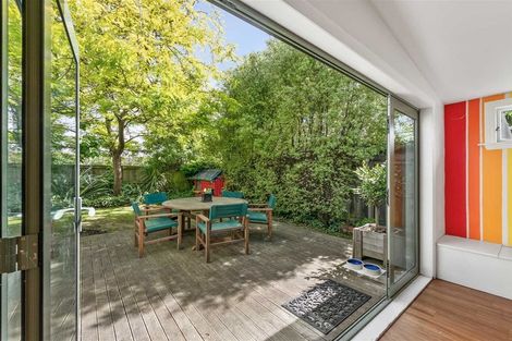 Photo of property in 112 Cranford Street, St Albans, Christchurch, 8014