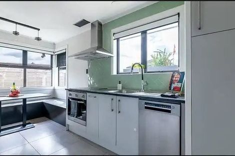 Photo of property in 15 Milan Road, Papatoetoe, Auckland, 2025