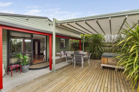 Photo of property in 49 Tame Porati Street, Manakau, Levin, 5573