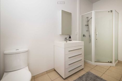 Photo of property in 22a Summer Street, Stanley Point, Auckland, 0624