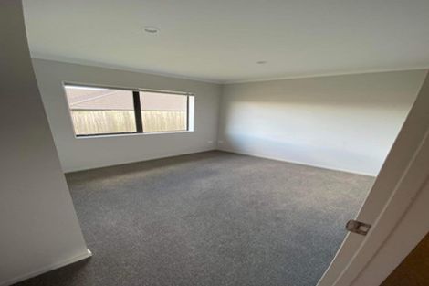 Photo of property in 13 Muirhill Place, Pokeno, 2402