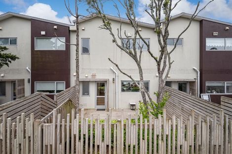 Photo of property in 8/147 Albany Highway, Unsworth Heights, Auckland, 0632