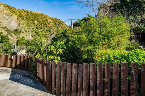 Photo of property in 66 Tilley Road, Paekakariki, 5034
