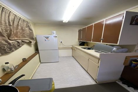 Photo of property in 292 Main Road, Tawa, Wellington, 5028