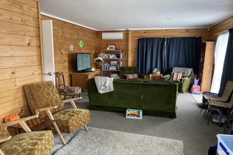 Photo of property in 2 Dimock Street, Titahi Bay, Porirua, 5022