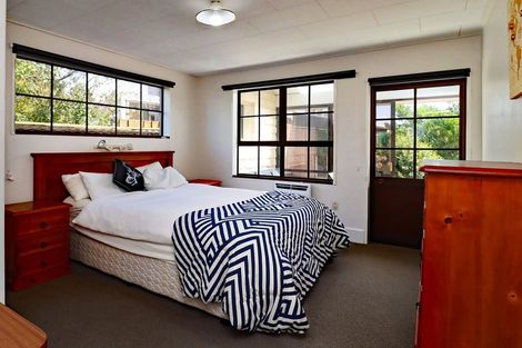 Photo of property in 15a Oakleigh Crescent, Oamaru North, Oamaru, 9400