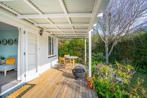 Photo of property in 66 Matai Road, Raumati South, Paraparaumu, 5032