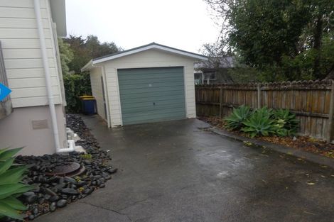 Photo of property in 1/11 Mona Vale, West Harbour, Auckland, 0618