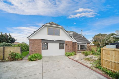 Photo of property in 17 Justamere Place, Weymouth, Auckland, 2103