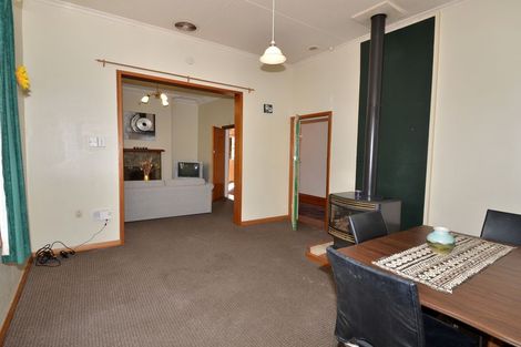 Photo of property in 71 Neville Street, Caversham, Dunedin, 9012