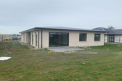 Photo of property in 184 Faringdon Boulevard, Rolleston, 7615