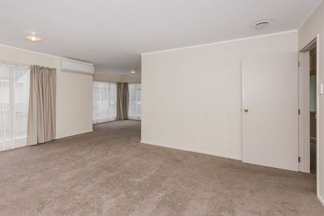 Photo of property in 14 Emmerdale Mews, Highbury, Palmerston North, 4412