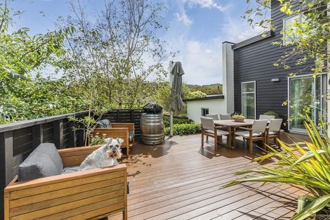 Photo of property in 405b Karori Road, Karori, Wellington, 6012