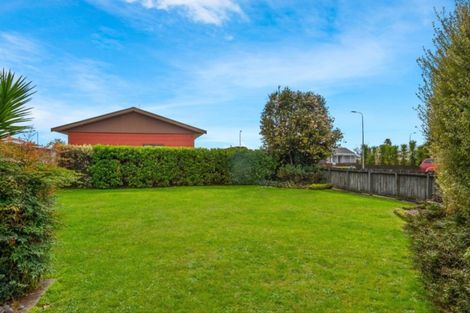 Photo of property in 4 Mckinley Place, Nawton, Hamilton, 3200