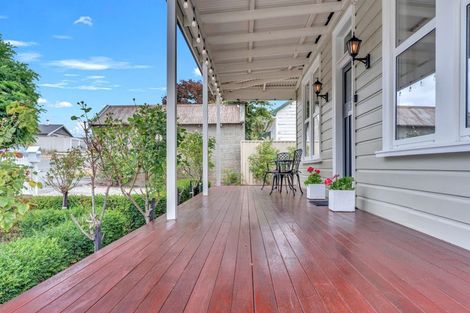 Photo of property in 5 Molyneux Avenue, Cromwell, 9310