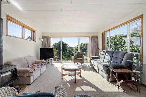 Photo of property in 25 Beatrice Avenue, Hillcrest, Auckland, 0627