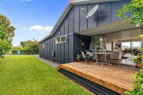Photo of property in 12 Spinnaker Lane, Mangawhai, 0505