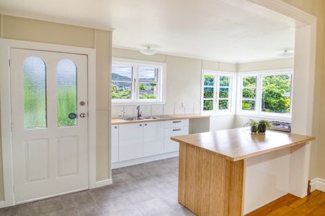 Photo of property in 11 Wilson Avenue, Avenues, Whangarei, 0110