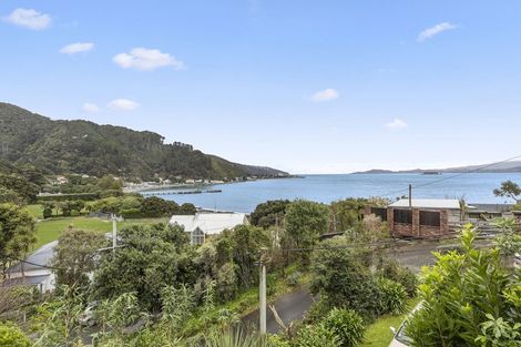 Photo of property in 15 Ferry Road, Days Bay, Lower Hutt, 5013