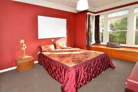 Photo of property in 71 Neville Street, Caversham, Dunedin, 9012