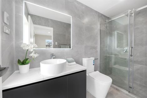 Photo of property in 15 Drumconnell Drive, Flat Bush, Auckland, 2019