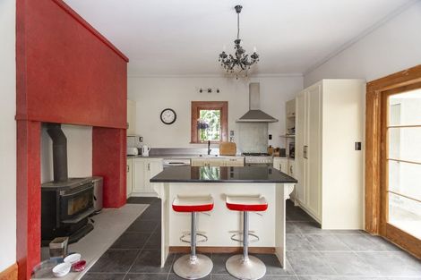 Photo of property in 14 Ure Street, South Hill, Oamaru, 9400